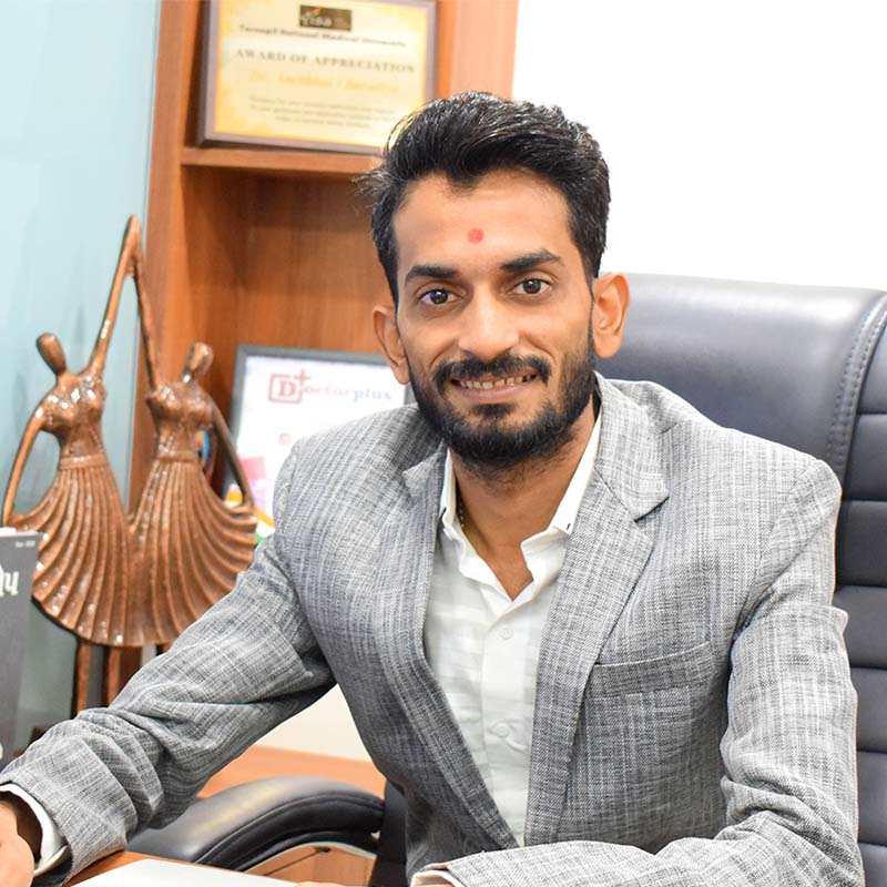 https://magendragroup.com/wp-content/uploads/2024/03/Amit-Chovatiya-Managing-Director-India-Profile.jpg